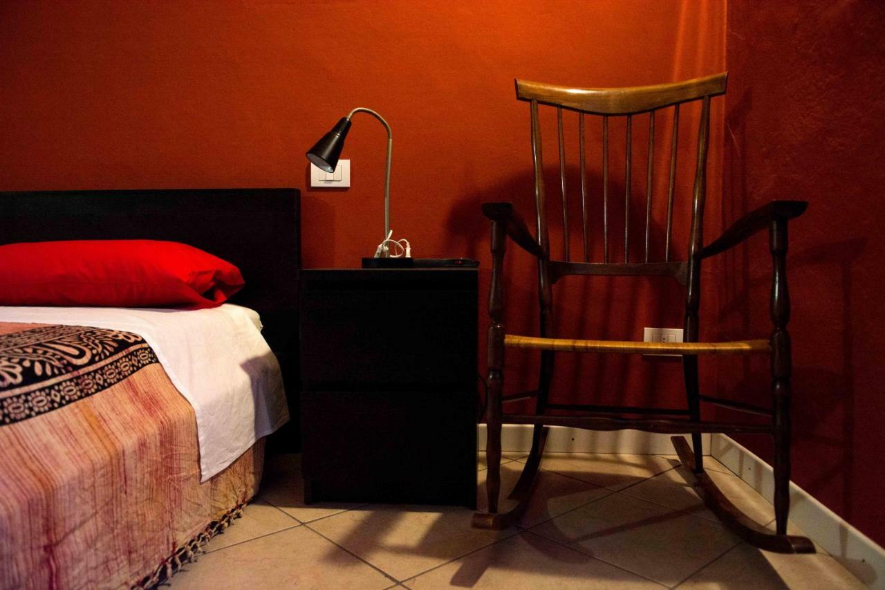 Casa Galattica Per Autostoppisti Cremona Dış mekan fotoğraf