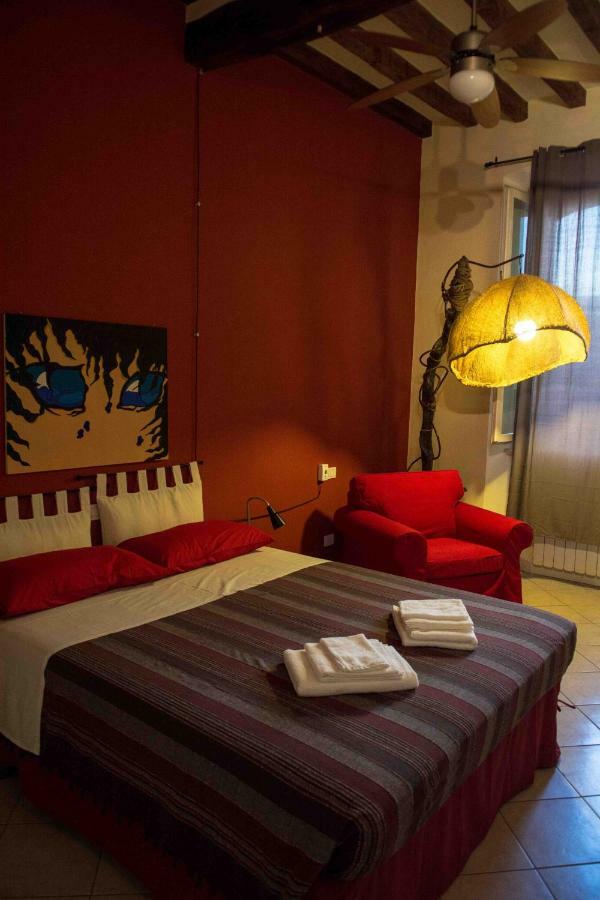 Casa Galattica Per Autostoppisti Cremona Dış mekan fotoğraf