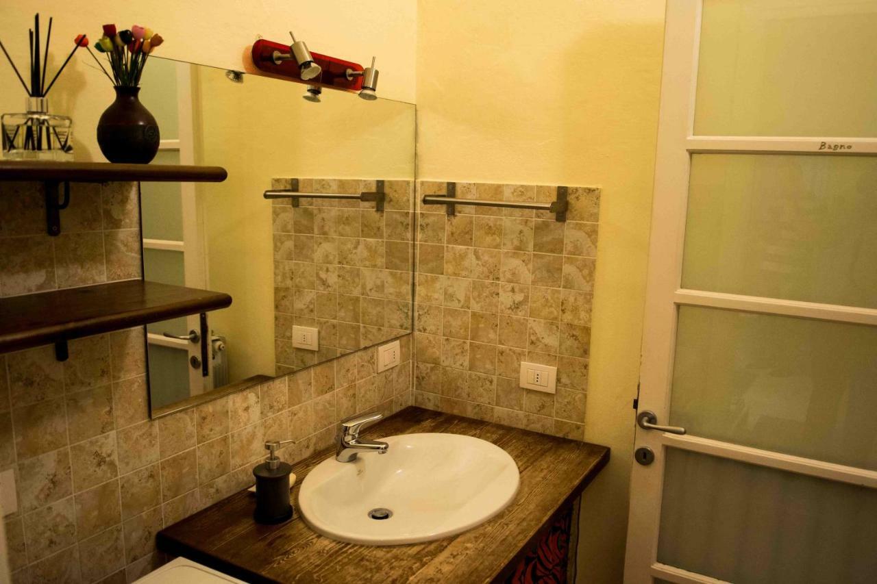 Casa Galattica Per Autostoppisti Cremona Dış mekan fotoğraf