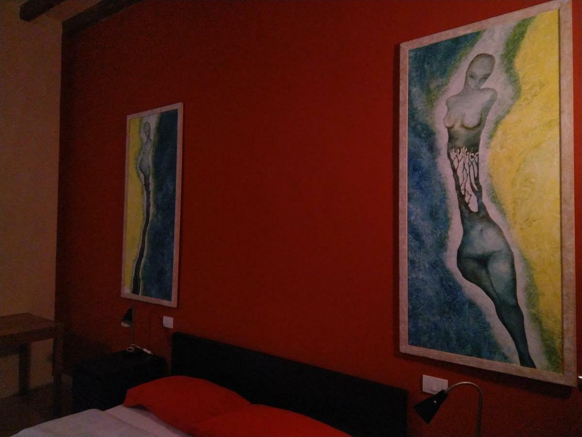 Casa Galattica Per Autostoppisti Cremona Dış mekan fotoğraf